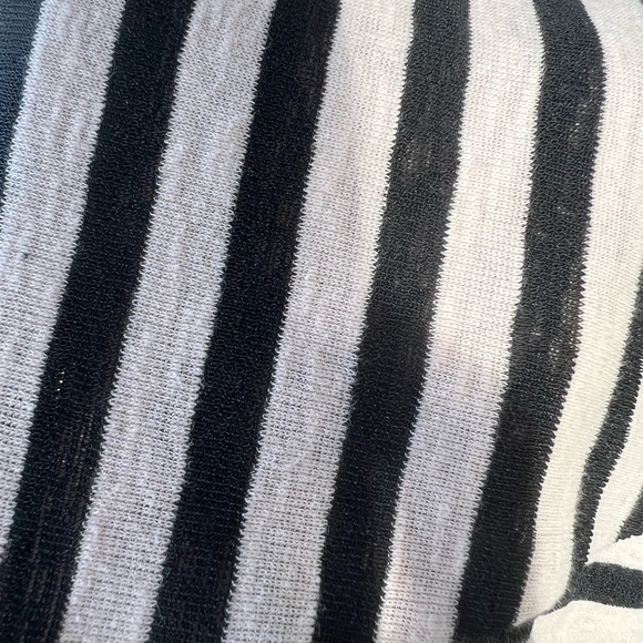 New Apt. 9 Black & Cream Striped Tie Back Top (Large) with tags - Picture 6 of 8